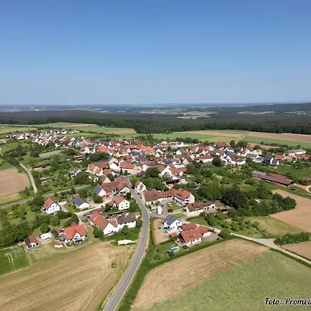 Gemütliches Und Geräumiges In - Zwei Eigenständige, Komplett Ausgestattete, übereinander - Hundefreundlich Ferienhaus Hallerndorf